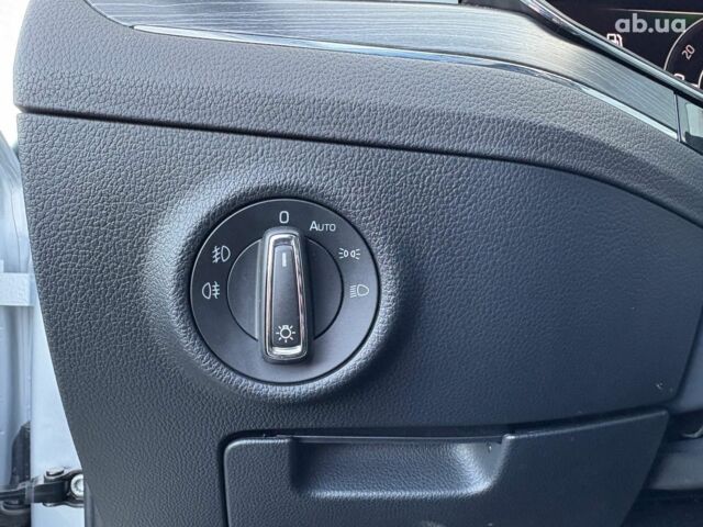 Серый Шкода Суперб, объемом двигателя 2 л и пробегом 128 тыс. км за 28390 $, фото 21 на Automoto.ua