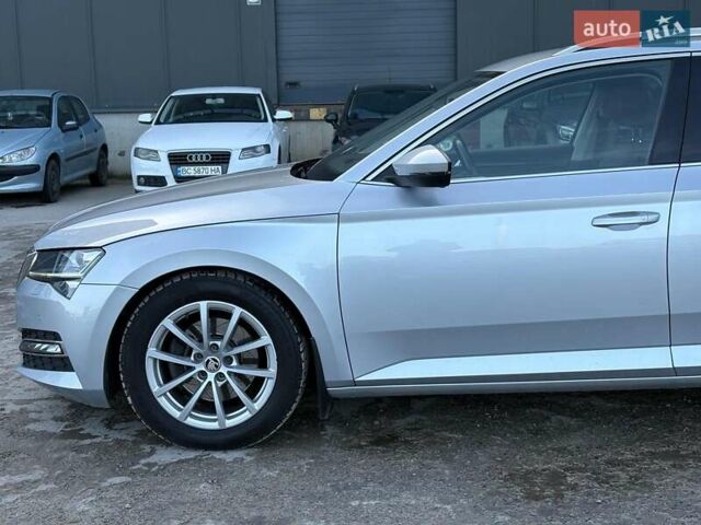 Серый Шкода Суперб, объемом двигателя 2 л и пробегом 128 тыс. км за 28390 $, фото 15 на Automoto.ua