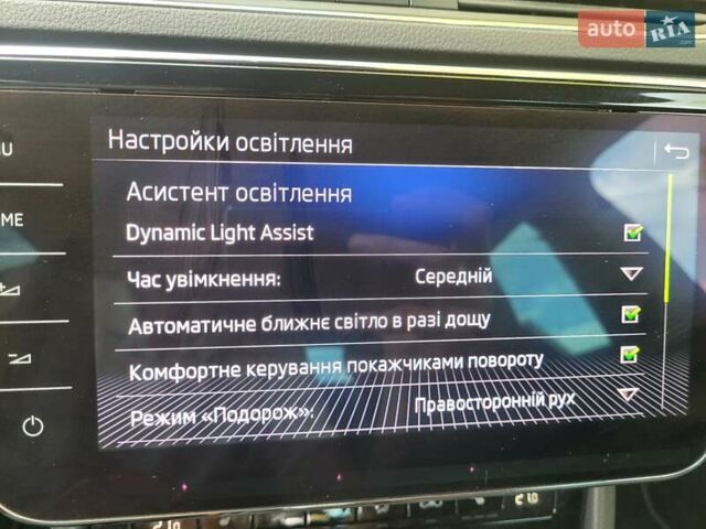 Сірий Шкода Суперб, об'ємом двигуна 2 л та пробігом 224 тис. км за 25999 $, фото 56 на Automoto.ua
