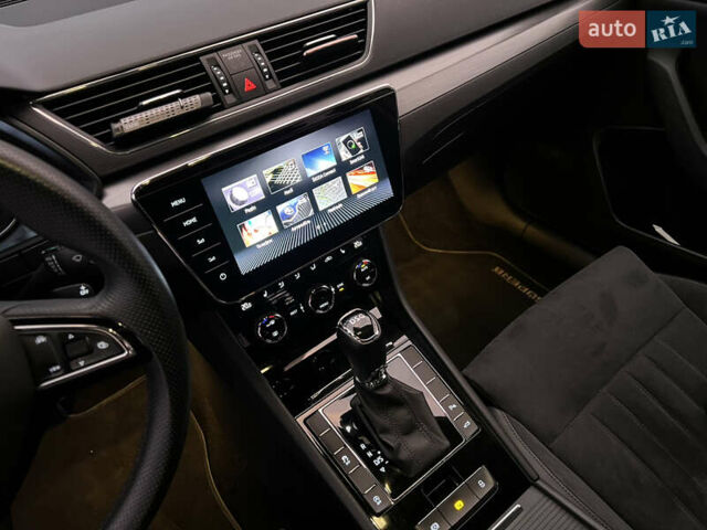 Серый Шкода Суперб, объемом двигателя 2 л и пробегом 302 тыс. км за 20200 $, фото 23 на Automoto.ua