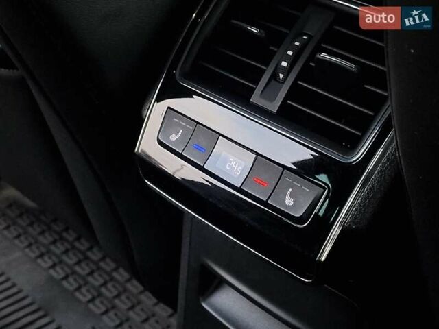 Серый Шкода Суперб, объемом двигателя 1.97 л и пробегом 146 тыс. км за 31999 $, фото 28 на Automoto.ua