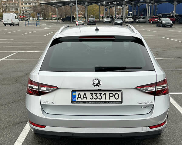 Серый Шкода Суперб, объемом двигателя 1.97 л и пробегом 69 тыс. км за 33000 $, фото 4 на Automoto.ua
