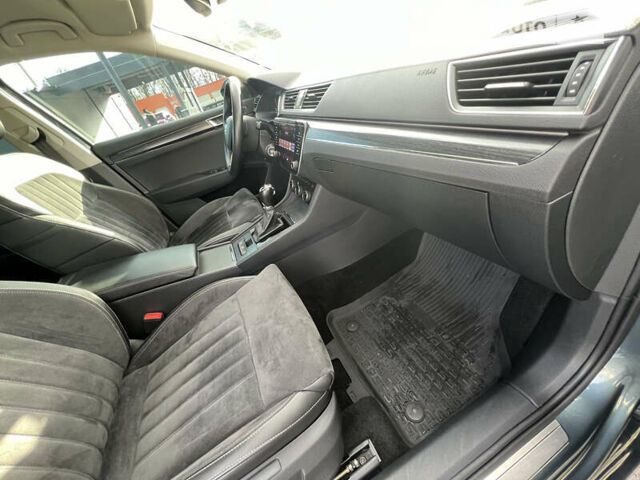 Серый Шкода Суперб, объемом двигателя 2 л и пробегом 230 тыс. км за 23400 $, фото 118 на Automoto.ua