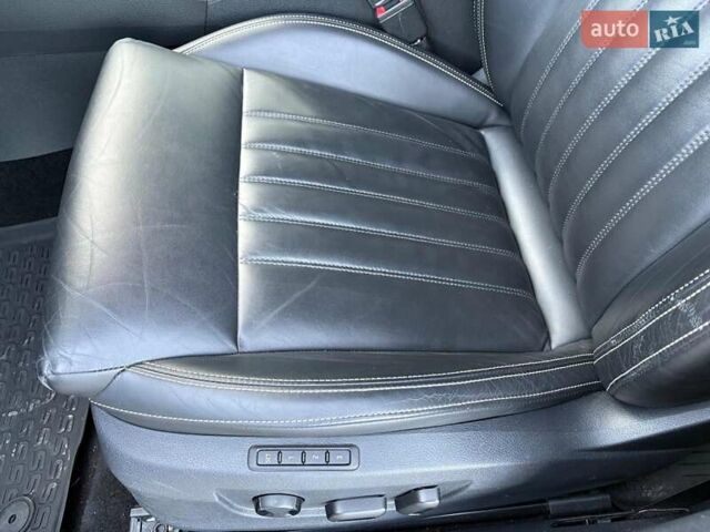 Серый Шкода Суперб, объемом двигателя 2 л и пробегом 128 тыс. км за 28390 $, фото 24 на Automoto.ua