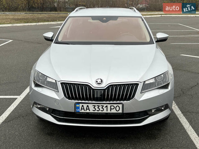 Серый Шкода Суперб, объемом двигателя 1.97 л и пробегом 69 тыс. км за 33000 $, фото 1 на Automoto.ua