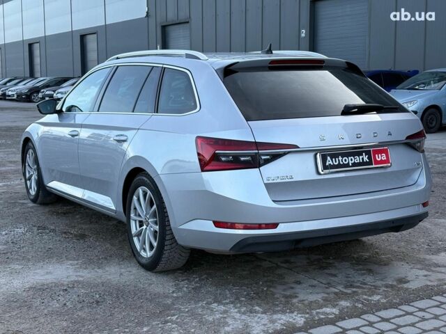 Серый Шкода Суперб, объемом двигателя 2 л и пробегом 128 тыс. км за 28390 $, фото 11 на Automoto.ua