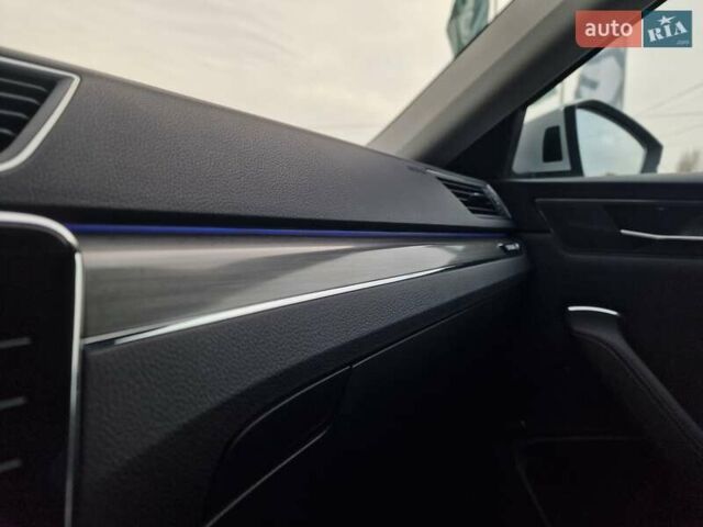 Серый Шкода Суперб, объемом двигателя 1.97 л и пробегом 146 тыс. км за 31999 $, фото 41 на Automoto.ua