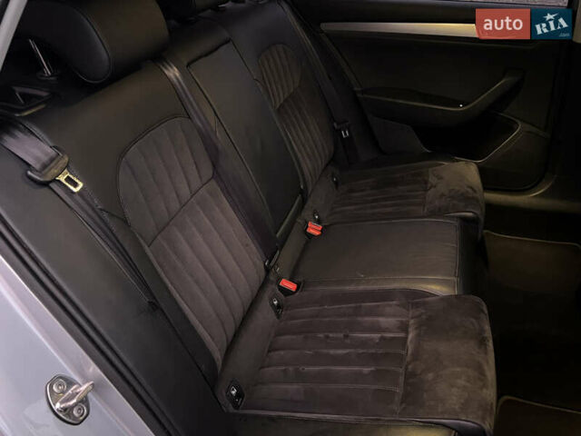 Серый Шкода Суперб, объемом двигателя 2 л и пробегом 302 тыс. км за 20200 $, фото 31 на Automoto.ua