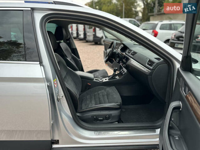 Серый Шкода Суперб, объемом двигателя 2 л и пробегом 182 тыс. км за 23999 $, фото 42 на Automoto.ua