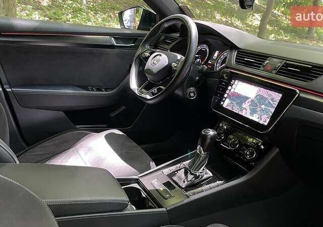 Серый Шкода Суперб, объемом двигателя 1.97 л и пробегом 254 тыс. км за 22900 $, фото 23 на Automoto.ua