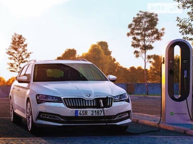 Серый Шкода Суперб, объемом двигателя 1.4 л и пробегом 108 тыс. км за 27900 $, фото 4 на Automoto.ua