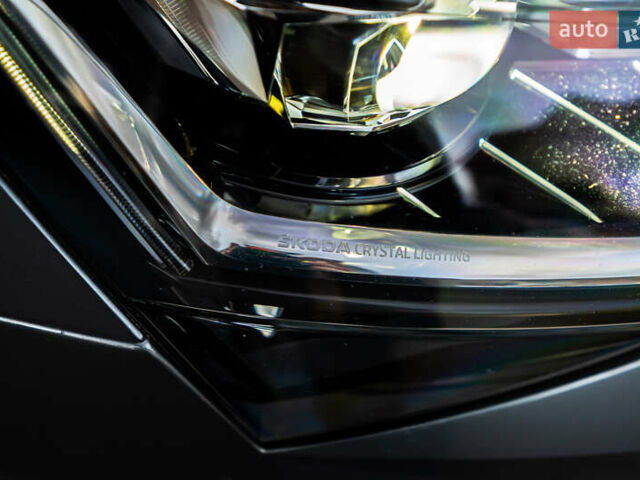 Серый Шкода Суперб, объемом двигателя 1.97 л и пробегом 159 тыс. км за 28400 $, фото 33 на Automoto.ua