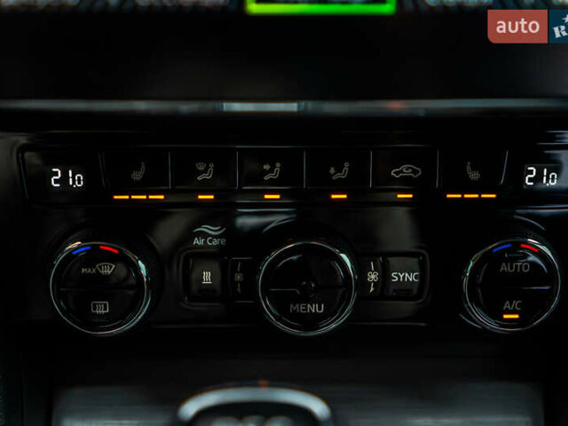 Серый Шкода Суперб, объемом двигателя 1.97 л и пробегом 159 тыс. км за 28400 $, фото 80 на Automoto.ua