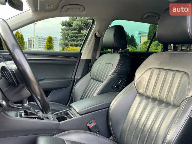 Серый Шкода Суперб, объемом двигателя 1.4 л и пробегом 180 тыс. км за 25999 $, фото 8 на Automoto.ua