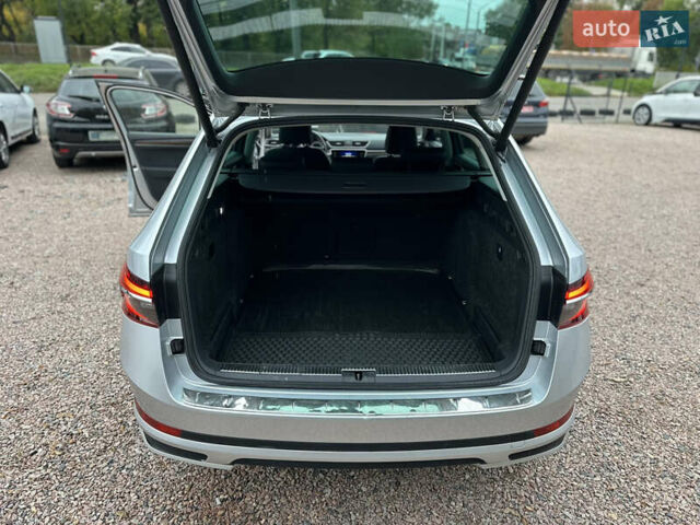 Серый Шкода Суперб, объемом двигателя 2 л и пробегом 182 тыс. км за 23999 $, фото 34 на Automoto.ua