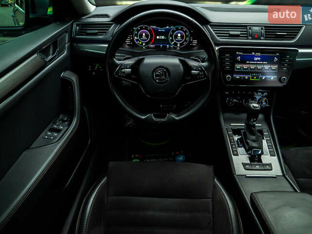 Серый Шкода Суперб, объемом двигателя 1.97 л и пробегом 159 тыс. км за 28400 $, фото 72 на Automoto.ua