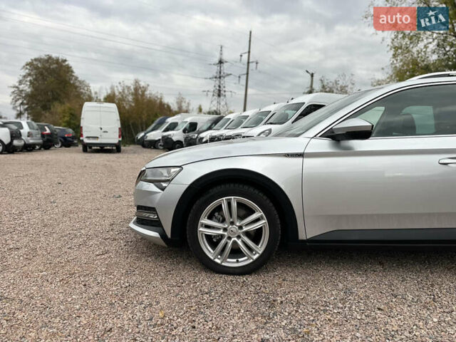 Серый Шкода Суперб, объемом двигателя 2 л и пробегом 182 тыс. км за 23999 $, фото 5 на Automoto.ua