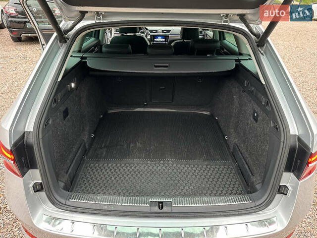 Серый Шкода Суперб, объемом двигателя 2 л и пробегом 182 тыс. км за 23999 $, фото 35 на Automoto.ua