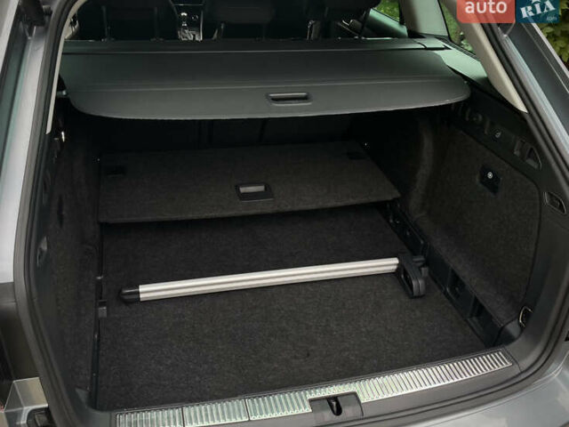 Сірий Шкода Суперб, об'ємом двигуна 1.97 л та пробігом 207 тис. км за 23999 $, фото 68 на Automoto.ua