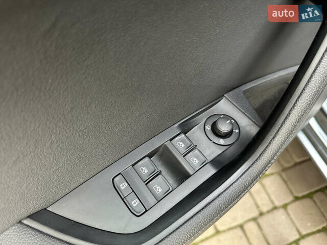 Сірий Шкода Суперб, об'ємом двигуна 2 л та пробігом 150 тис. км за 25500 $, фото 50 на Automoto.ua