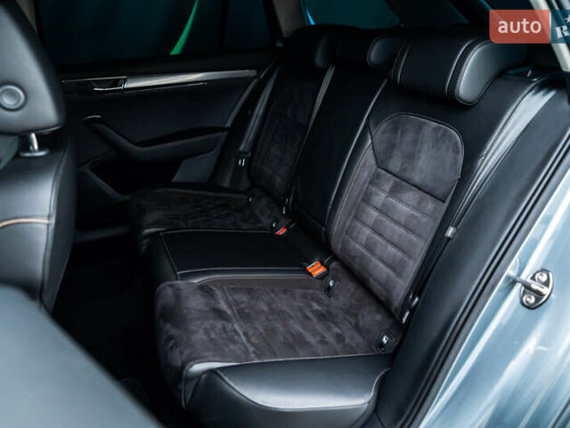 Серый Шкода Суперб, объемом двигателя 1.97 л и пробегом 159 тыс. км за 28400 $, фото 38 на Automoto.ua