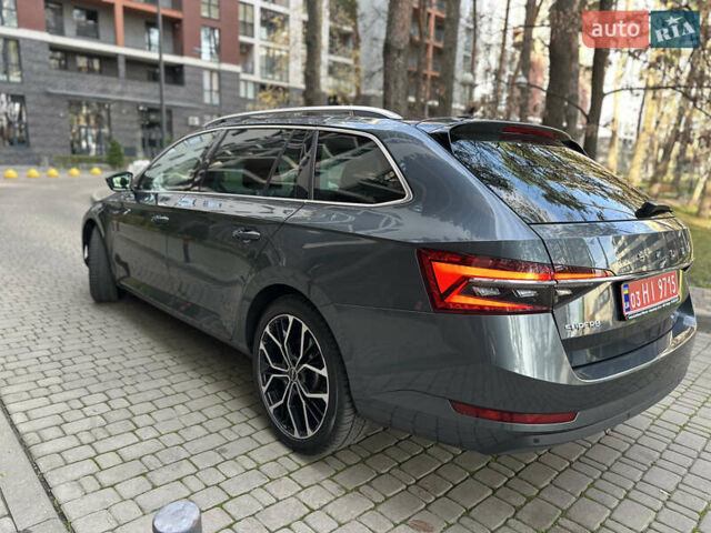 Сірий Шкода Суперб, об'ємом двигуна 2 л та пробігом 150 тис. км за 25500 $, фото 16 на Automoto.ua