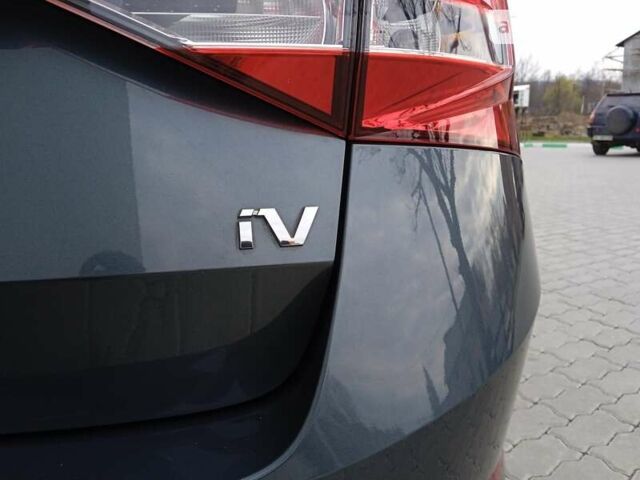 Серый Шкода Суперб, объемом двигателя 1.4 л и пробегом 108 тыс. км за 27900 $, фото 22 на Automoto.ua