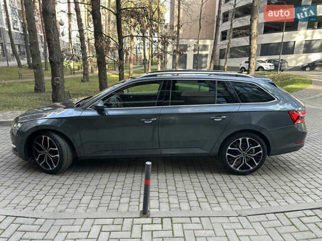 Сірий Шкода Суперб, об'ємом двигуна 2 л та пробігом 150 тис. км за 25500 $, фото 23 на Automoto.ua