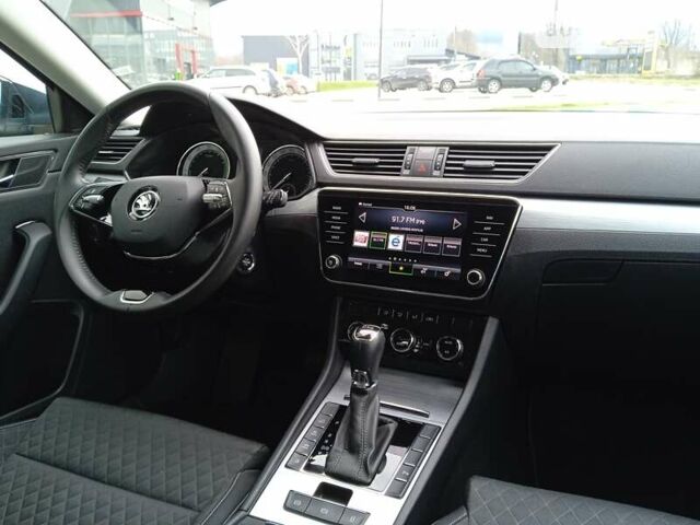 Серый Шкода Суперб, объемом двигателя 1.4 л и пробегом 108 тыс. км за 27900 $, фото 43 на Automoto.ua