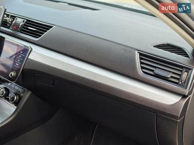 Серый Шкода Суперб, объемом двигателя 2.01 л и пробегом 173 тыс. км за 19999 $, фото 25 на Automoto.ua