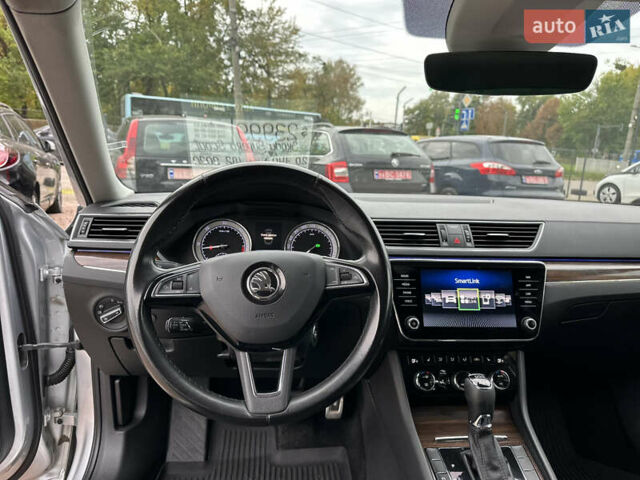 Серый Шкода Суперб, объемом двигателя 2 л и пробегом 182 тыс. км за 23999 $, фото 33 на Automoto.ua