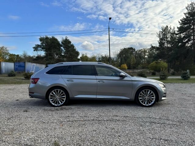 Серый Шкода Суперб, объемом двигателя 2 л и пробегом 31 тыс. км за 7800 $, фото 7 на Automoto.ua