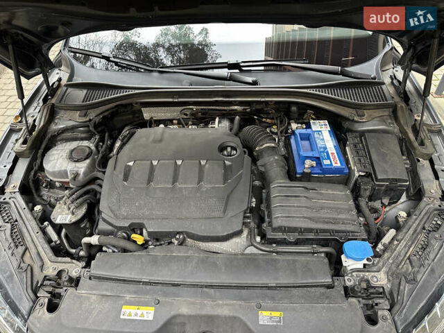 Сірий Шкода Суперб, об'ємом двигуна 2 л та пробігом 150 тис. км за 25500 $, фото 98 на Automoto.ua