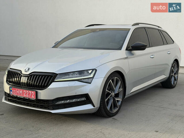Серый Шкода Суперб, объемом двигателя 2 л и пробегом 201 тыс. км за 23999 $, фото 2 на Automoto.ua
