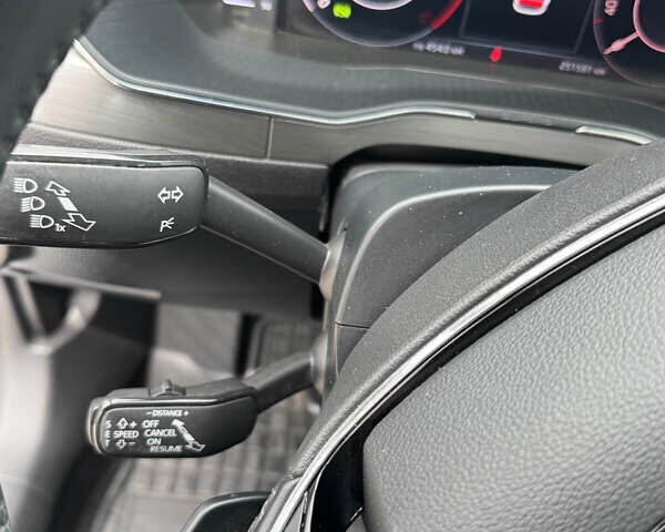 Шкода Суперб 2021 у Києві на Automoto.ua Сірий Шкода Суперб, об'ємом двигуна 1.97 л та пробігом 252 тис. км за 22300 $, фото 20 на Automoto.ua