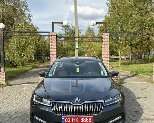 Серый Шкода Суперб, объемом двигателя 1.97 л и пробегом 196 тыс. км за 24300 $, фото 14 на Automoto.ua