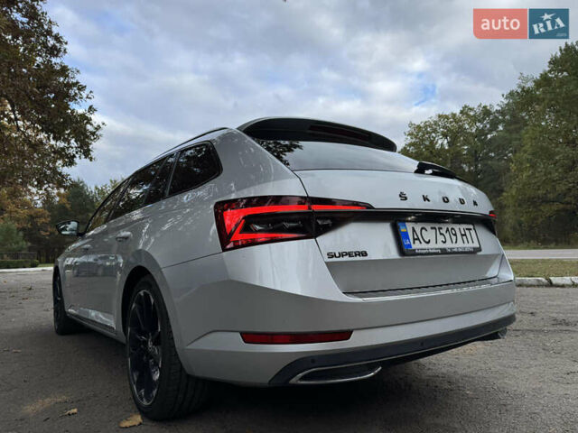 Шкода Суперб 2021 в Луцке на Automoto.ua Серый Шкода Суперб, объемом двигателя 1.97 л и пробегом 224 тыс. км за 28600 $, фото 7 на Automoto.ua