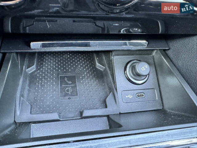 Серый Шкода Суперб, объемом двигателя 2 л и пробегом 183 тыс. км за 22900 $, фото 28 на Automoto.ua