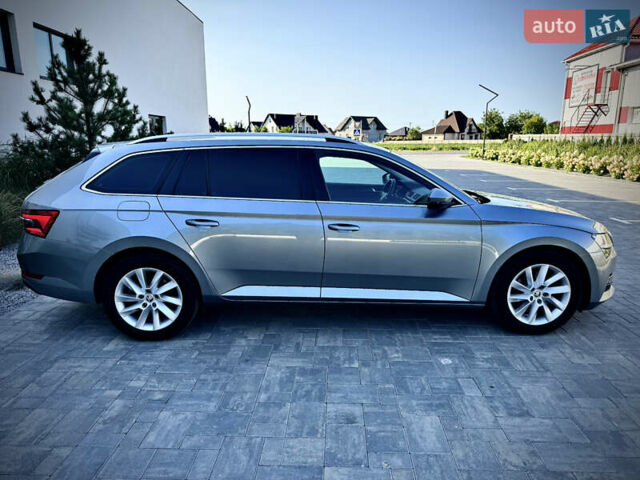 Серый Шкода Суперб, объемом двигателя 2 л и пробегом 183 тыс. км за 22900 $, фото 10 на Automoto.ua