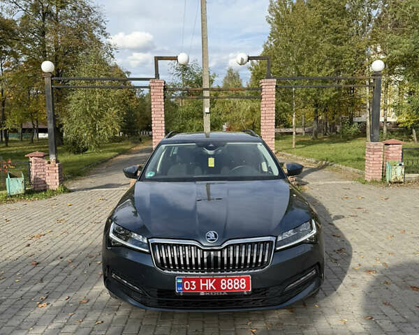 Серый Шкода Суперб, объемом двигателя 1.97 л и пробегом 196 тыс. км за 24300 $, фото 12 на Automoto.ua