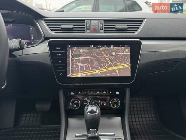 Серый Шкода Суперб, объемом двигателя 1.97 л и пробегом 253 тыс. км за 22500 $, фото 36 на Automoto.ua