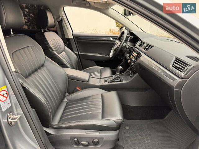 Серый Шкода Суперб, объемом двигателя 2 л и пробегом 183 тыс. км за 22800 $, фото 27 на Automoto.ua