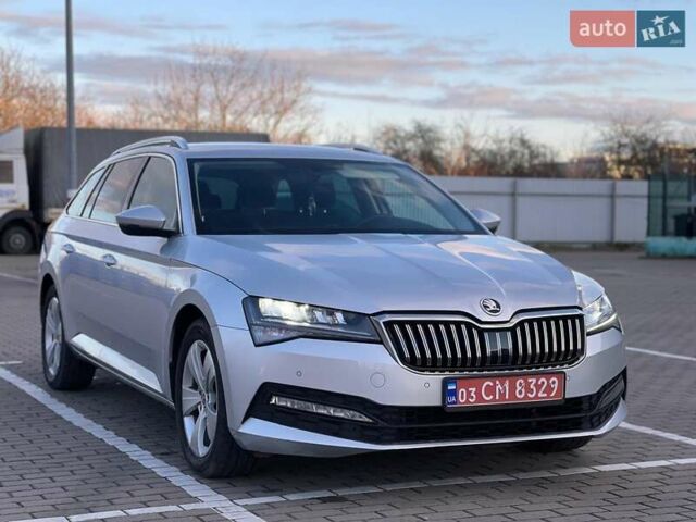 Серый Шкода Суперб, объемом двигателя 1.97 л и пробегом 273 тыс. км за 19200 $, фото 3 на Automoto.ua