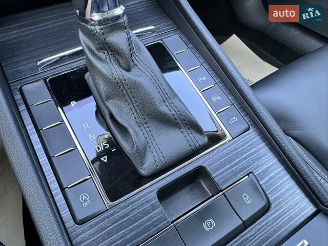 Серый Шкода Суперб, объемом двигателя 2 л и пробегом 183 тыс. км за 22900 $, фото 27 на Automoto.ua