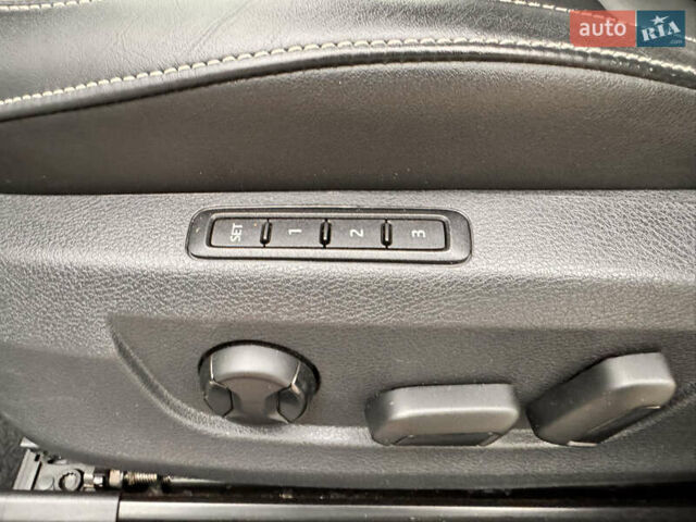 Серый Шкода Суперб, объемом двигателя 2 л и пробегом 183 тыс. км за 22800 $, фото 17 на Automoto.ua