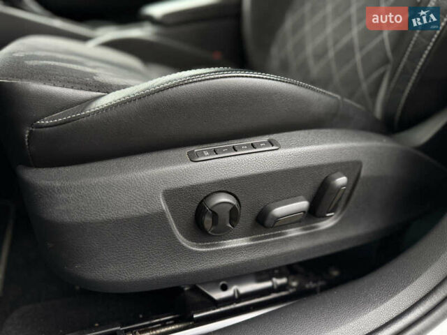 Шкода Суперб 2021 в Луцке на Automoto.ua Серый Шкода Суперб, объемом двигателя 1.97 л и пробегом 224 тыс. км за 28600 $, фото 15 на Automoto.ua