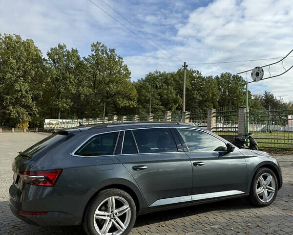 Серый Шкода Суперб, объемом двигателя 1.97 л и пробегом 196 тыс. км за 24300 $, фото 8 на Automoto.ua