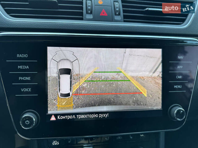 Серый Шкода Суперб, объемом двигателя 2 л и пробегом 183 тыс. км за 22900 $, фото 39 на Automoto.ua