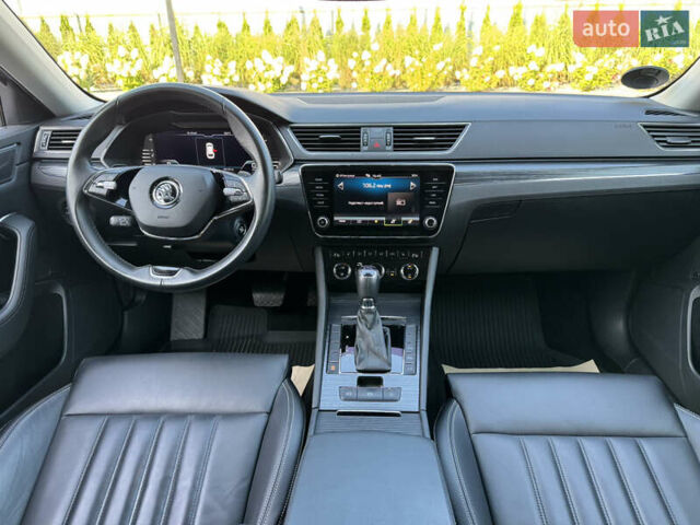 Серый Шкода Суперб, объемом двигателя 2 л и пробегом 183 тыс. км за 22900 $, фото 32 на Automoto.ua