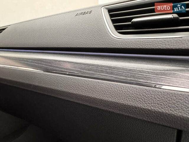 Серый Шкода Суперб, объемом двигателя 2 л и пробегом 183 тыс. км за 22800 $, фото 29 на Automoto.ua